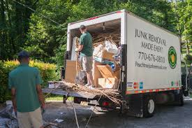 Best Office Cleanout  in Pella, IA